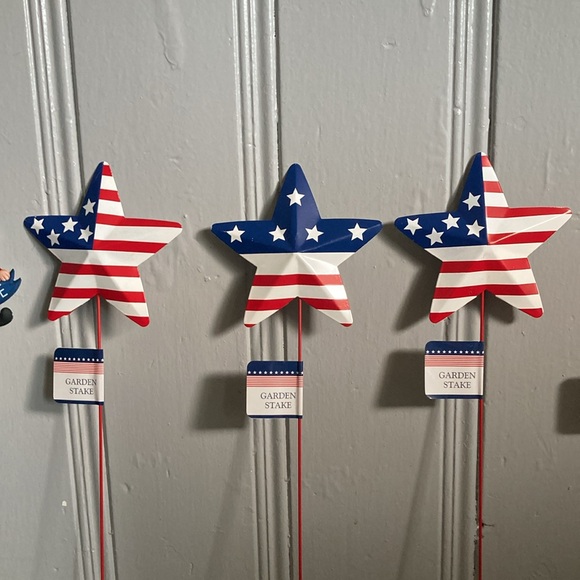 NWT- Set of 5- Welcome Gnomes & 3 Patriotic Stars 🇺🇸 Metal Yard Stakes - Picture 11 of 17